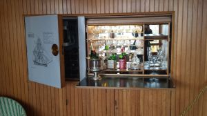 Barskåpet i aktersalongen