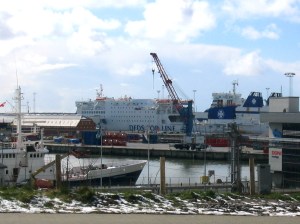 Ingen jättebåt ser man i hamnen i Esbjerg