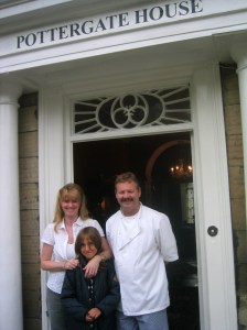 Lindsay och Gary ville vinka av oss.