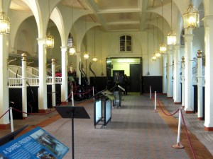 Utställningen i det brittiska hovstallet