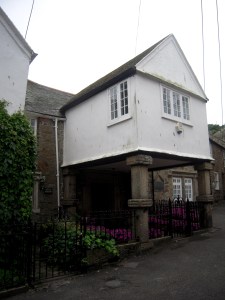 Tänk när Keigwin Arms var full av folk.