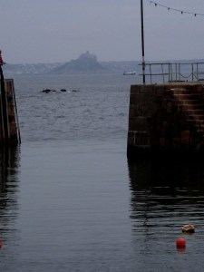 St Michael's Mount i fjärran.