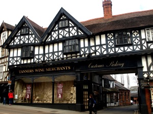 Snacka om vinhandel de har i Shrewsbury