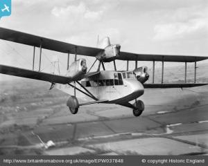 Airspeed AS.4 Ferry från York Foto; Britain From Above