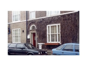 Alldeles efter Herriots död,