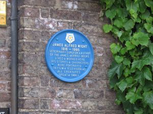 Dagens minnesplakett   Foto: Wikipedia