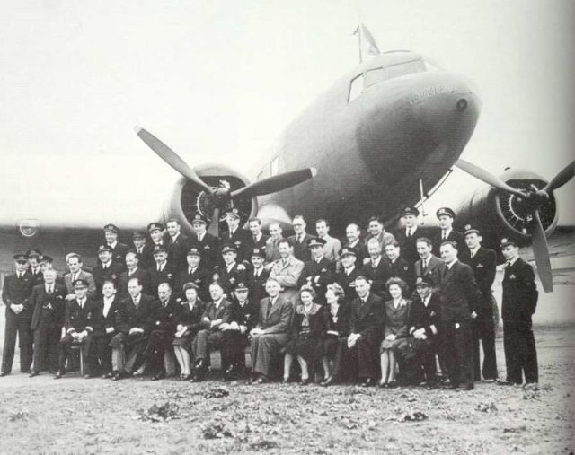 BOAC DC-3:a från okänt år   Foto: Wikipedia