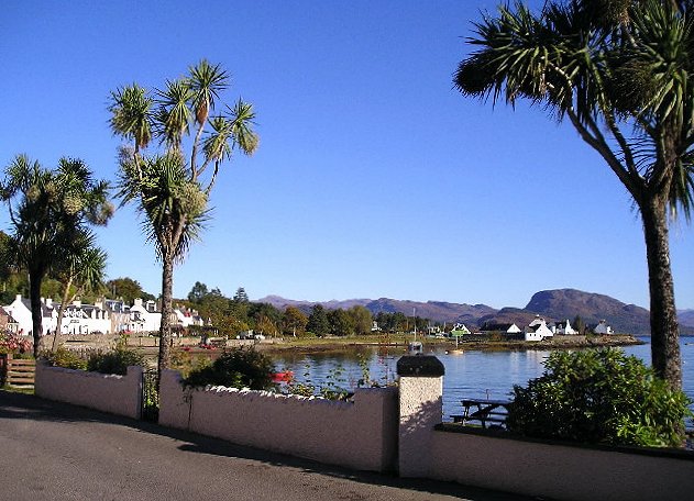 Plockton.  Foto: Arthur Bruce (Wikipedia)